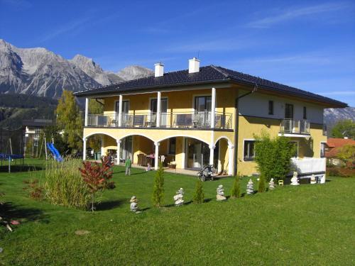 Hostal Villa Castelli