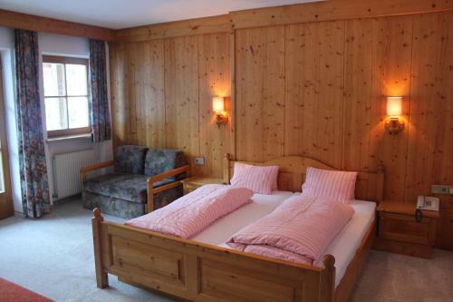 Hotel Pension Luzenberg