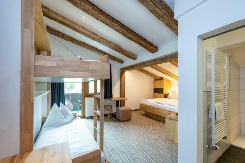Hostal Pension Restaurant Dorfalm