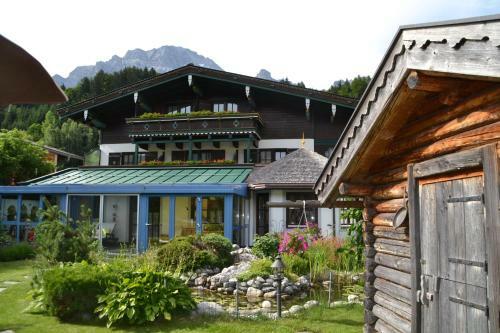 Hostal Pension Restaurant Dorfalm