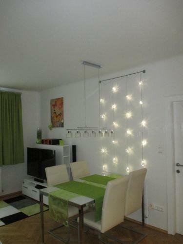 Vienna Apartment Stadthalle