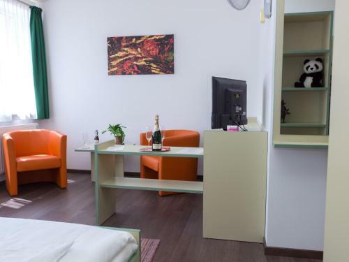 Winrooms Seminar Hotel & Apartments