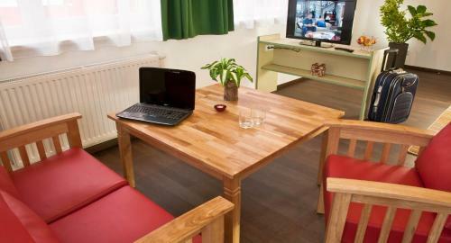 Winrooms Seminar Hotel & Apartments