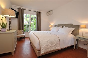 Hotel La Bastide D'antoine