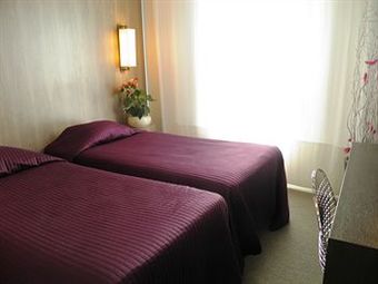 Hotel Bliss