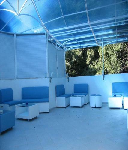 Lurd Family Hotel