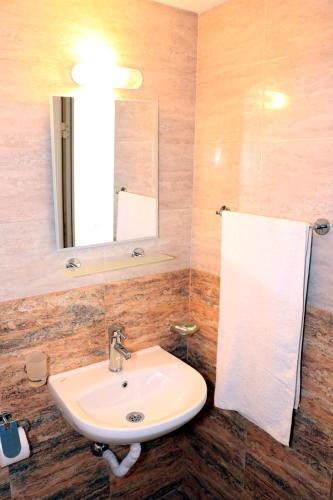 Hostal Guest House Marina Livada