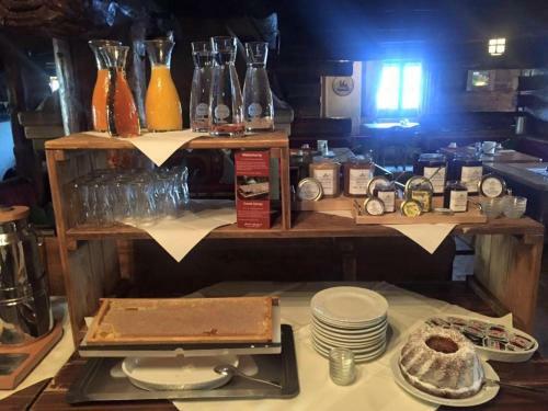 Hostal Bellevue Alm