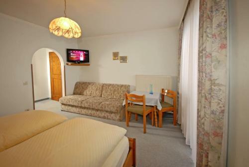 Hostal Pension Riedlsperger