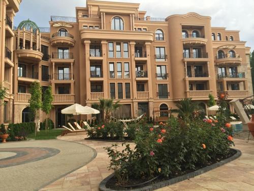 Apartments Aphrodite Gardens Eh