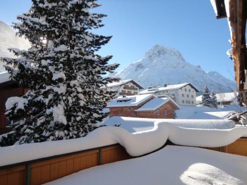 Hostal Pension Iris