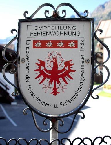 Hostal Ferienresidenz La Vita
