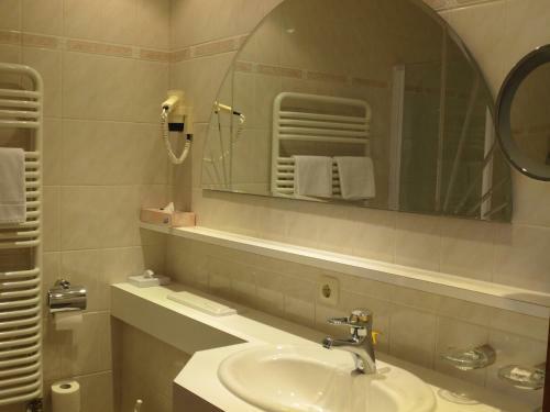 Bed & Breakfast Pension Churlis