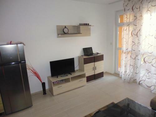 Antik 5 Apartment