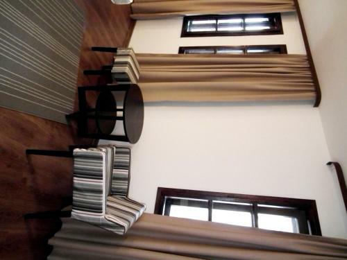 Hostal White House
