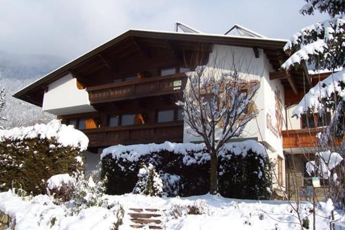 Hostal Landhaus Gstrein