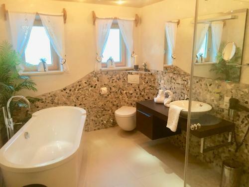 Aparthotel Kr�sbacher