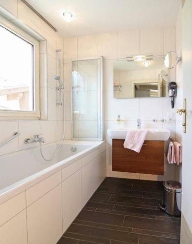 Aparthotel Kr�sbacher