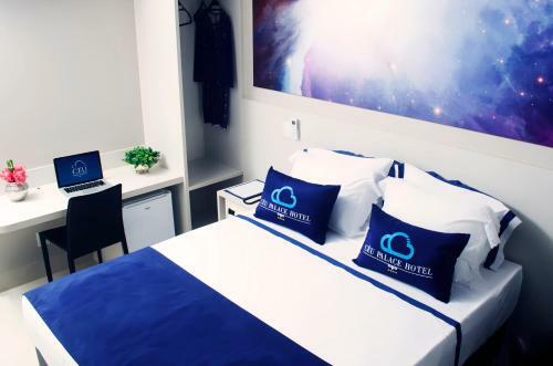 C�u Palace Hotel