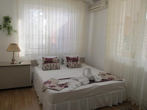 Private Home Yani Popov