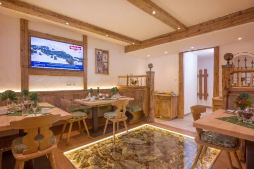 Bed & Breakfast G�stehaus H�lzl