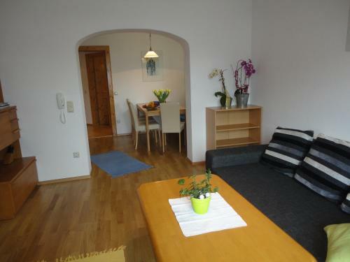 Apartamento Ferienwohnung Ronacher