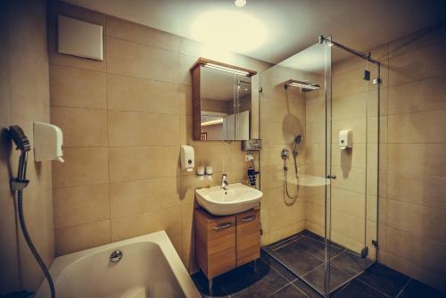 Aurellia Serviced Apartments