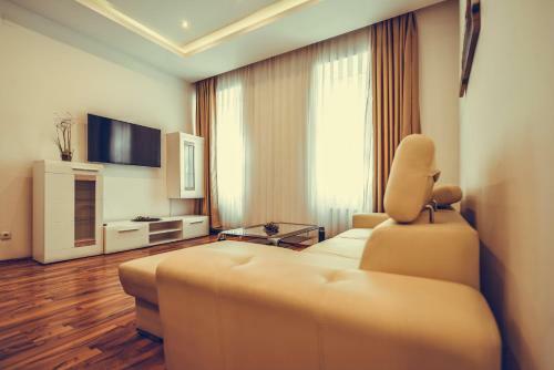 Aurellia Serviced Apartments