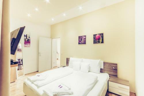 Aurellia Serviced Apartments