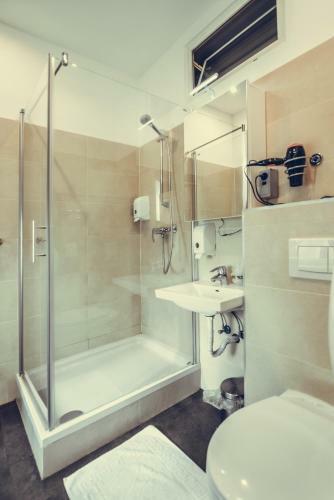 Aurellia Serviced Apartments