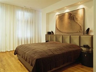 Hotel Roomers