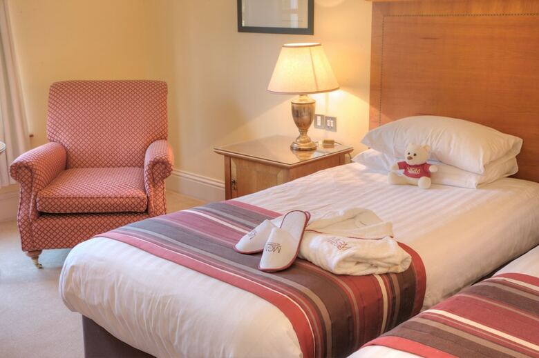Newton Hotel