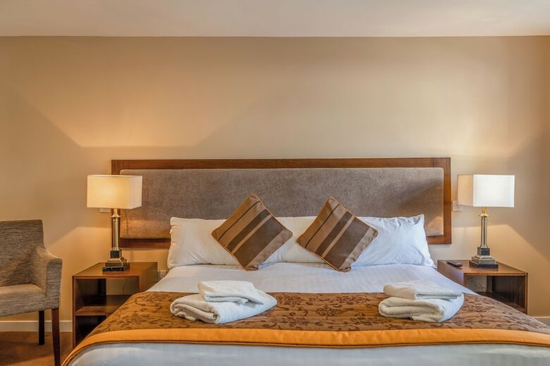 Newton Hotel