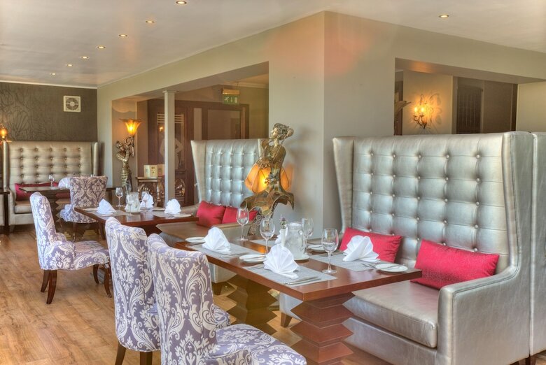 Newton Hotel