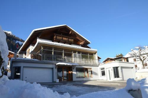 Hostal Pension Tina