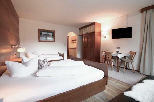 Hostal Alpenhaus Monte