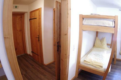 Agroturismo Rafting Camp Palfau