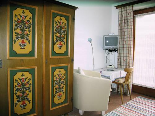 Hostal G�stehaus Sonnenwinkel - Villa R�sler