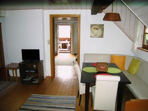 Hostal G�stehaus Sonnenwinkel - Villa R�sler