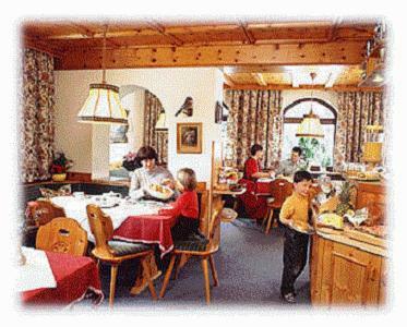 Hostal Landhaus Gletscherm�hle