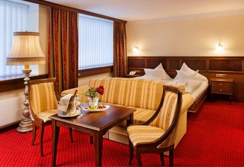 Hotel Eagles Inn