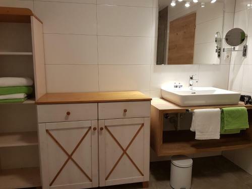 Hostal Haus Alpengl�hn