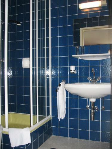 Hostal Haus Alpengl�hn