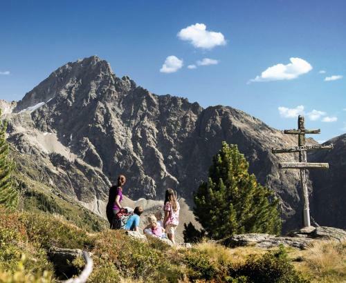 Hostal Haus Alpengl�hn