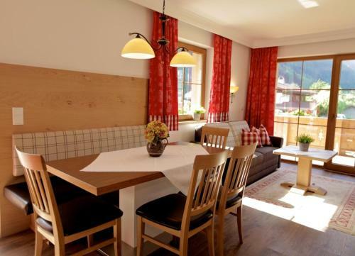 Apartamento Hotel Garni Larcherhof