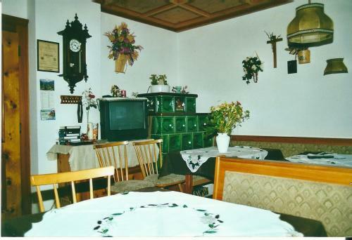 Hostal Haus Paznaun