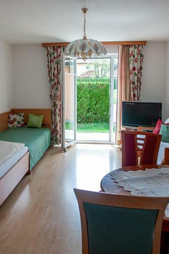 Hostal Pension Hiesel-villa Untersbergblick