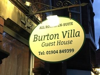 Albergue Burton Villa Guest House