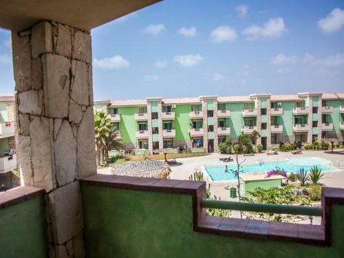 Djadsal Moradias Apartment