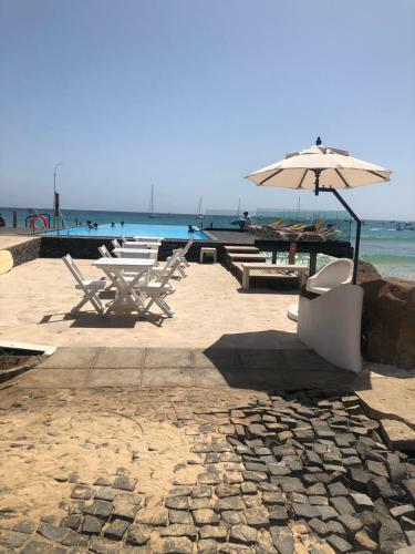 2 Bedroom Beachfront Apartment - Porto Antigo 2